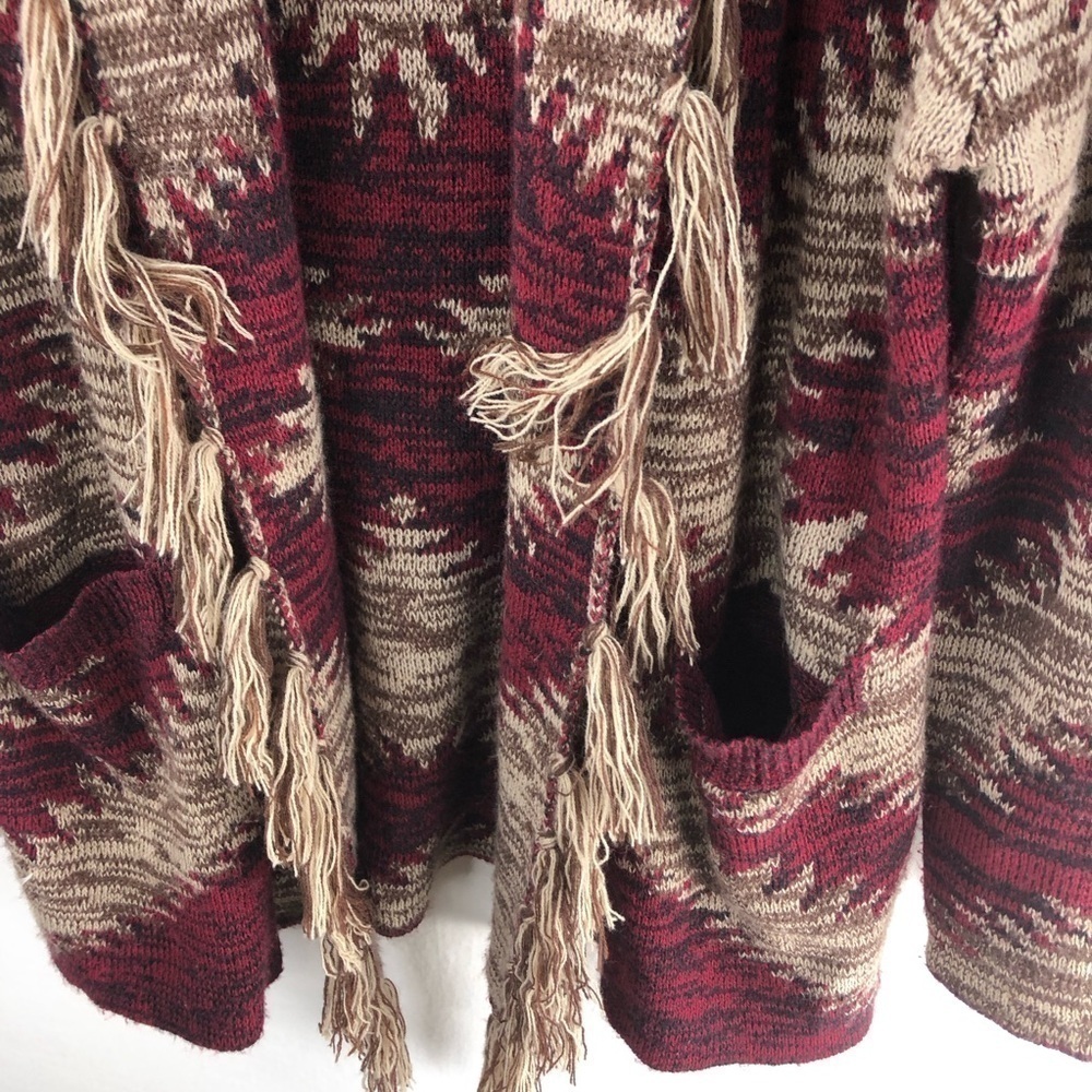 Nostalgia Fringe Cardigan Sz M Aztec Cabincore Long Boho Western Cabin Cozy - Picture 7 of 7